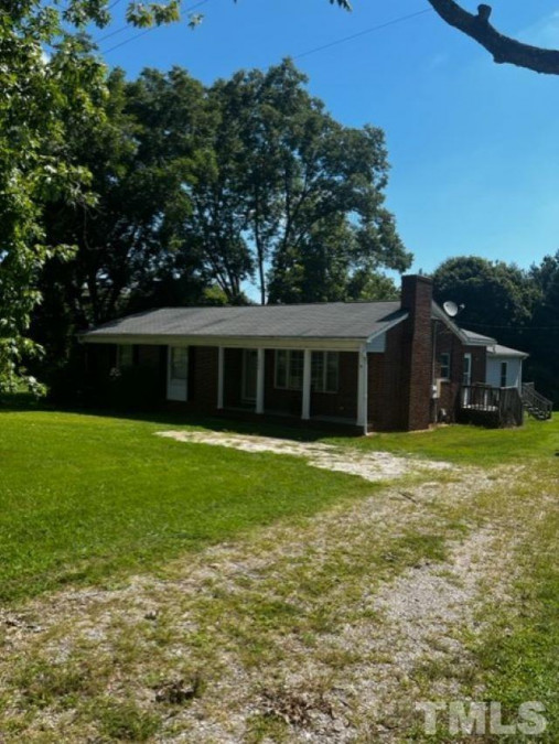 1840 Satterwhite Point Rd, Henderson, NC 27537 Raleigh Realty