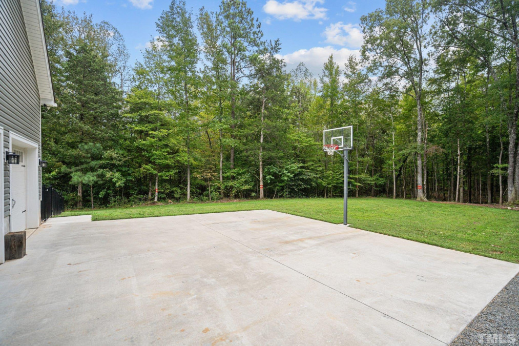 335 Buoy Dr Henderson, NC 27537