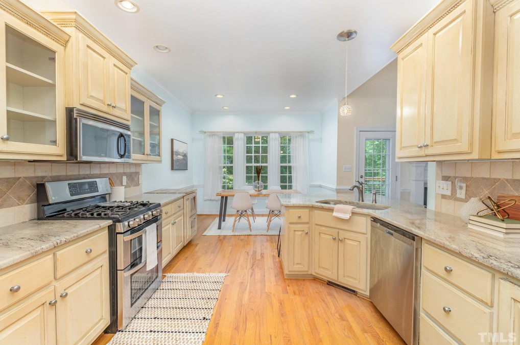 132 Townsend Dr Clayton, NC 27527