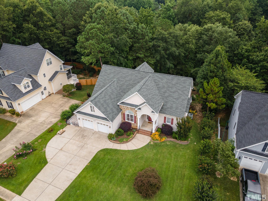 132 Townsend Dr Clayton, NC 27527