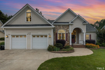 132 Townsend Dr Clayton, NC 27527