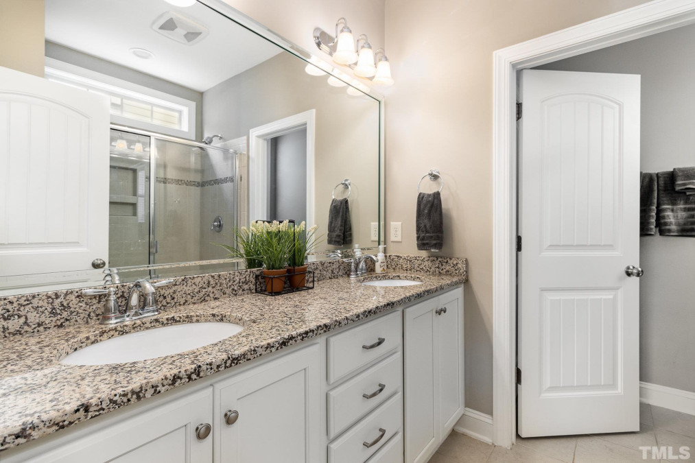1012 Autumn Meadow Ln Wake Forest, NC 27587