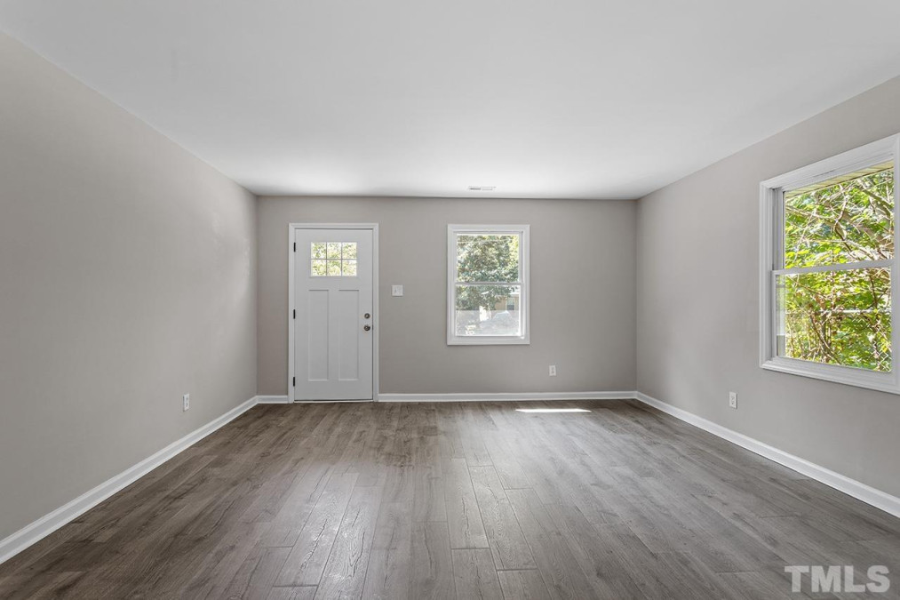 433 Solar Dr Raleigh, NC 27610