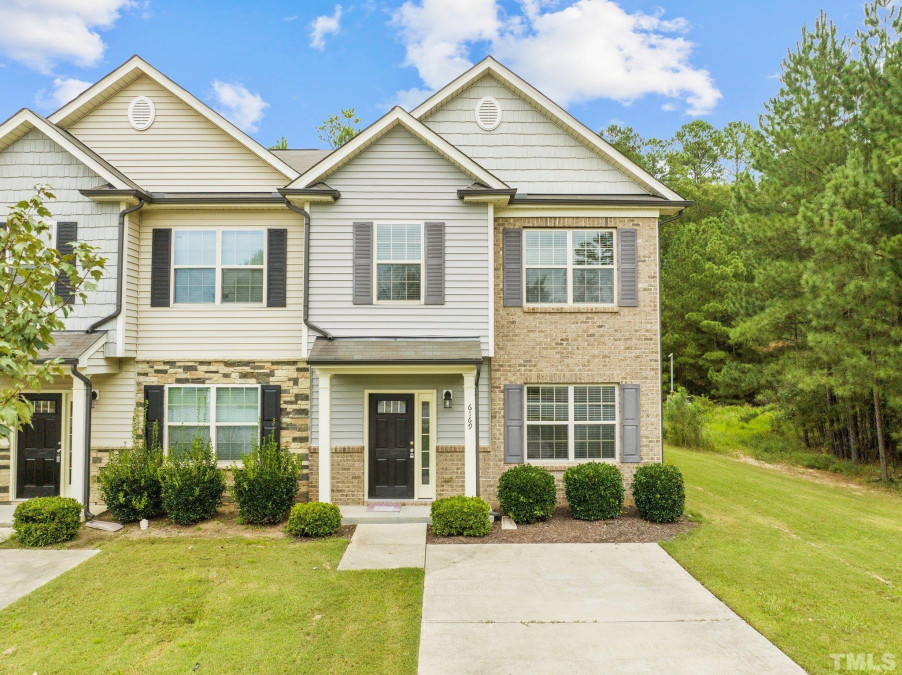 6169 Neuse Wood Dr, Raleigh, NC 27616 - Raleigh Realty