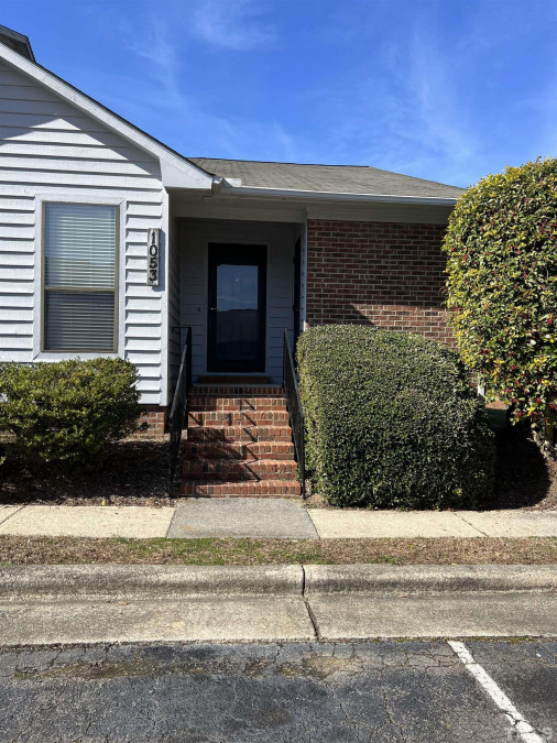 1053 Hempstede Dr, Zebulon, NC 27597 Raleigh Realty