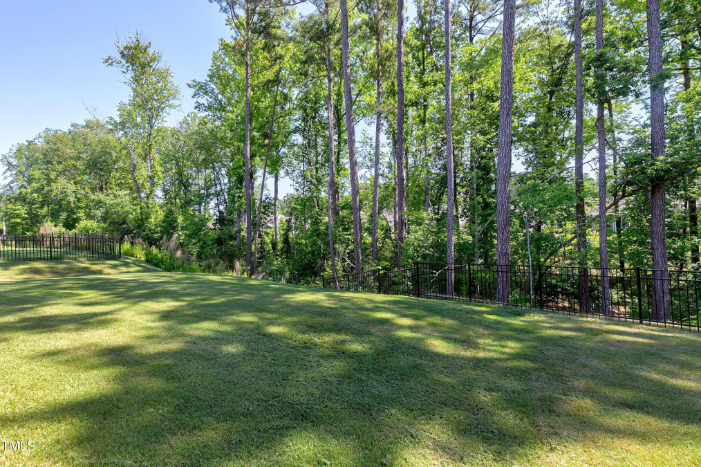 633 Hatters Creek Ln Wake Forest, NC 27587