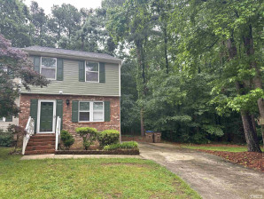 402 Shannonford Ct Wake Forest, NC 27587