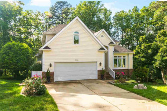 2924 Tillinghast Trl Raleigh, NC 27613