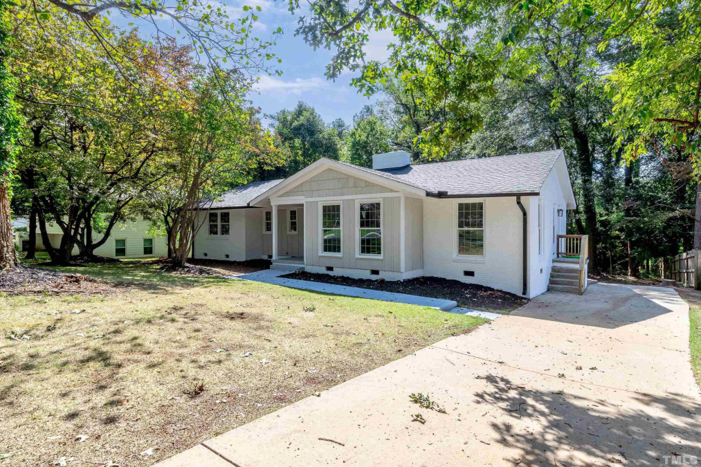 701 Currituck Dr, Raleigh, NC 27609 Raleigh Realty