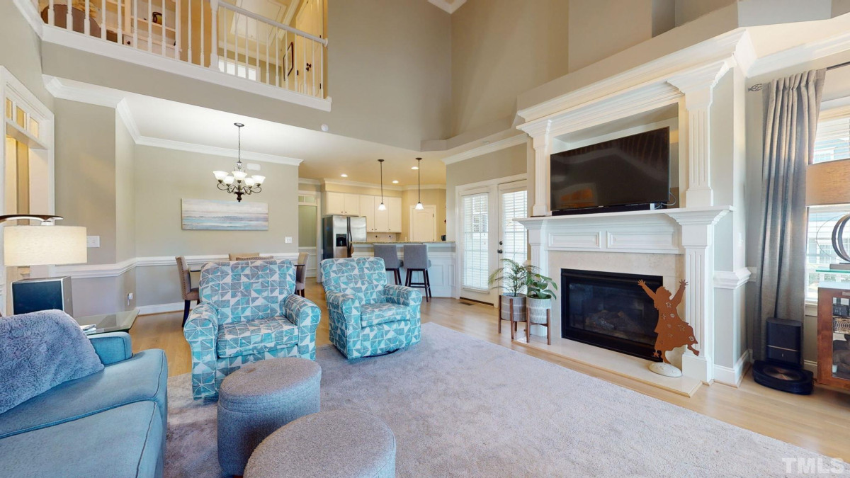 1301 Center St Apex, NC 27502