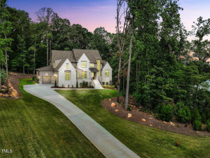 162 Beech Slope Ct Chapel Hill, NC 27517