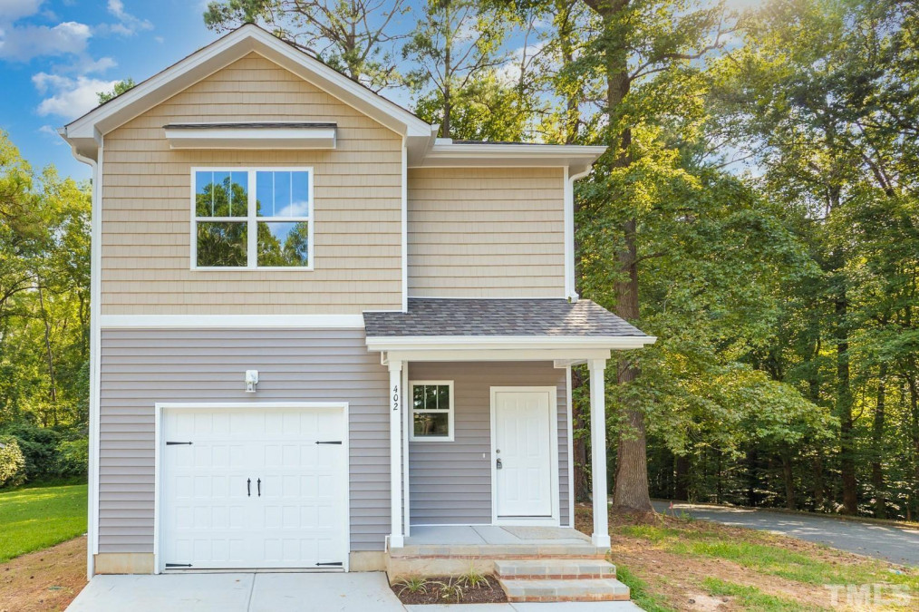 402 Matthews Cir Clayton, NC 27520