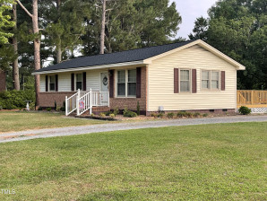 102 Wilma Dr Selma, NC 27576