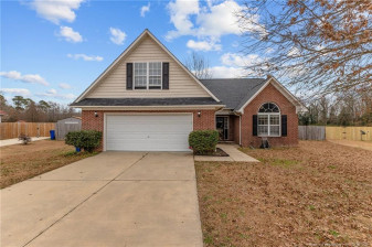 412 Seabiscuit Dr Raeford, NC 28376