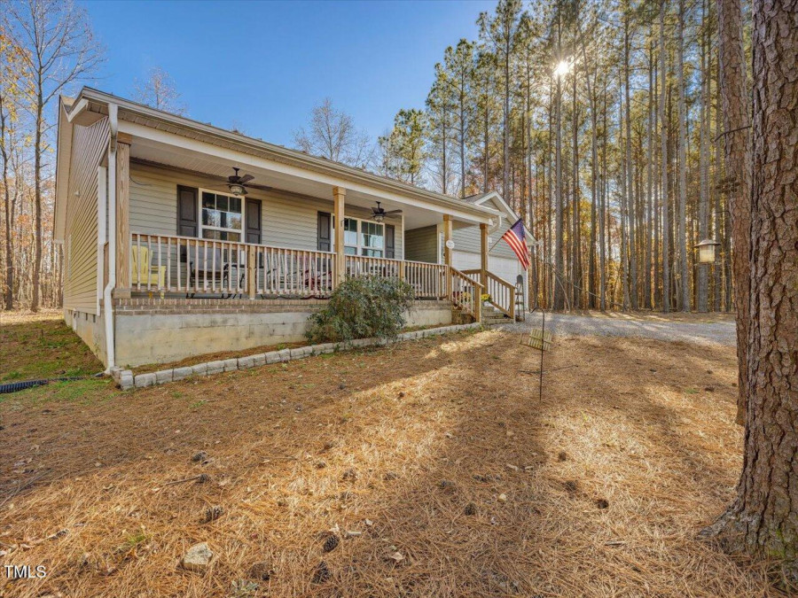 505 Lucian Hilliard Rd Goldston, NC 27252