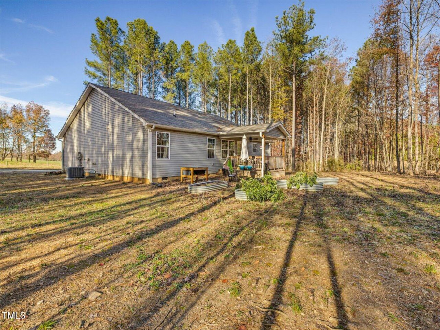 505 Lucian Hilliard Rd Goldston, NC 27252