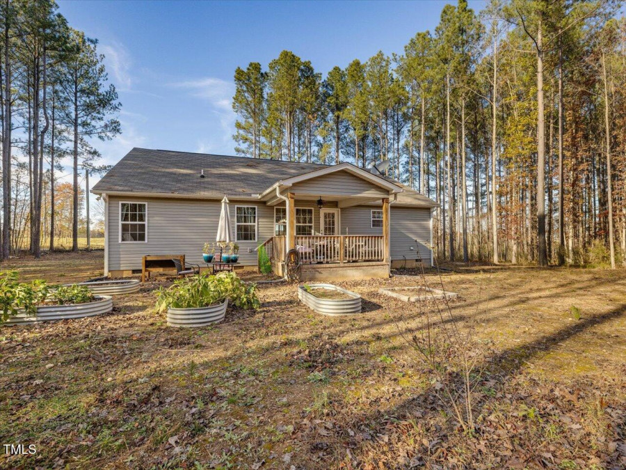 505 Lucian Hilliard Rd Goldston, NC 27252