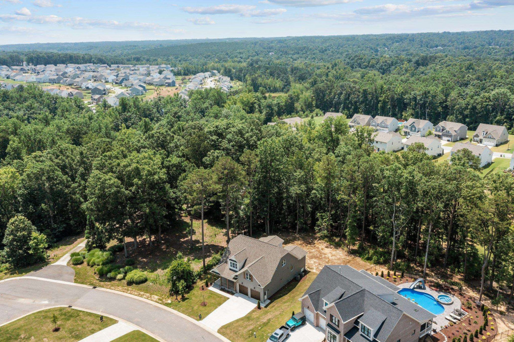 110 Bucchero Ln Clayton, NC 27527