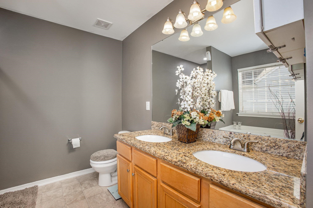 5529 Seaspray Ln Raleigh, NC 27610