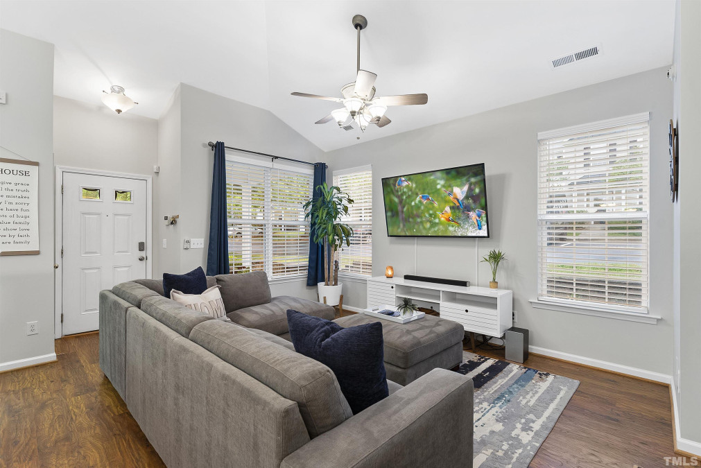 1108 Vermillion Dr, Durham, NC 27713 Raleigh Realty