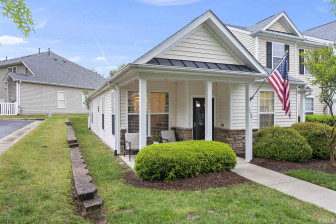 1108 Vermillion Dr Durham, NC 27713