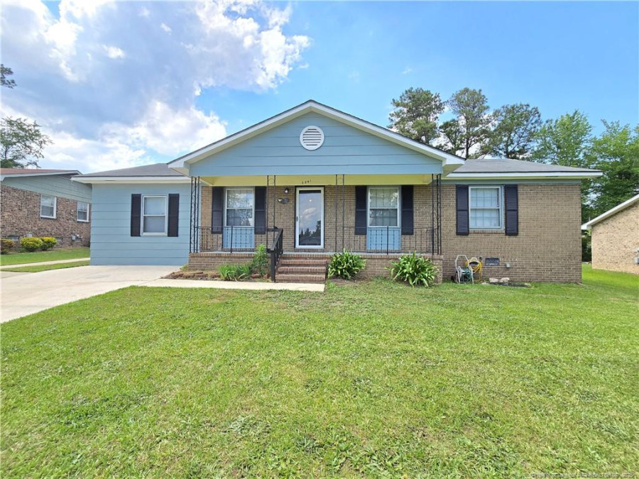 6841 Radial Dr Fayetteville, NC 28311