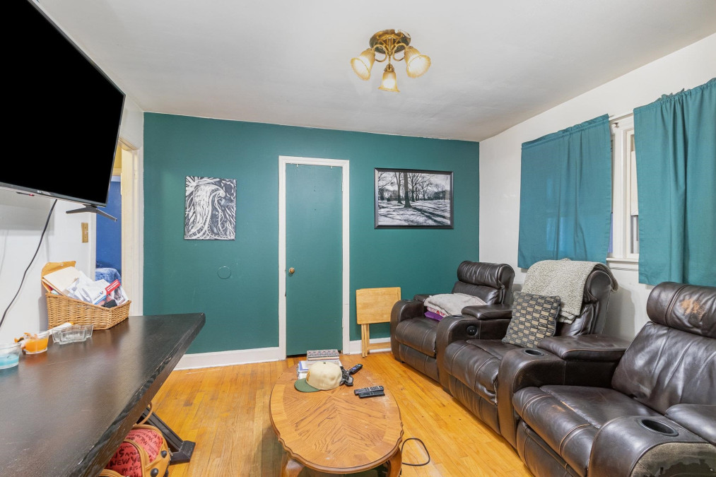 706 Hugo St, Durham, NC 27704 Raleigh Realty