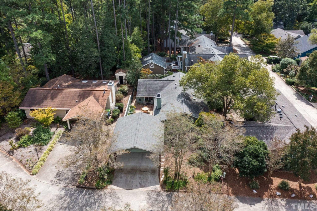 2704 Rue Sans Famille, Raleigh, NC 27607 Raleigh Realty