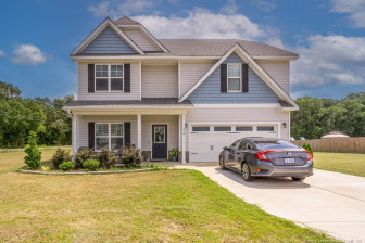3107 Enchanted Valley Fayetteville, NC 28306