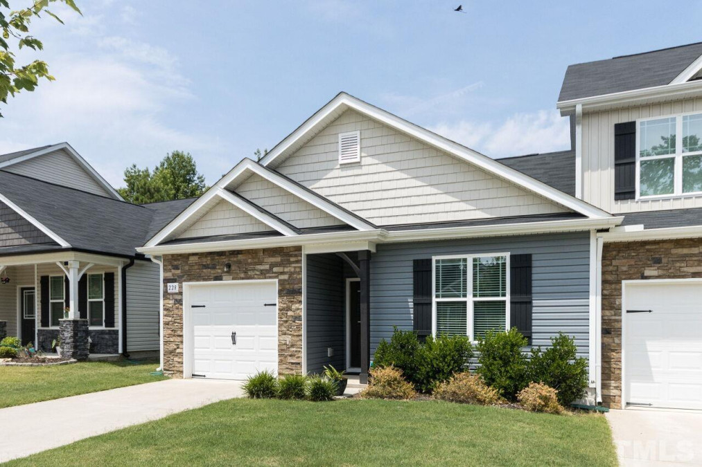 228 Cullen Ct, Clayton, NC 27520 Raleigh Realty