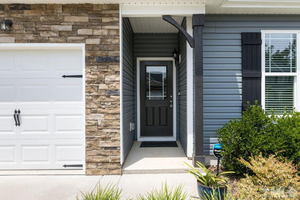 228 Cullen Ct, Clayton, NC 27520 Raleigh Realty