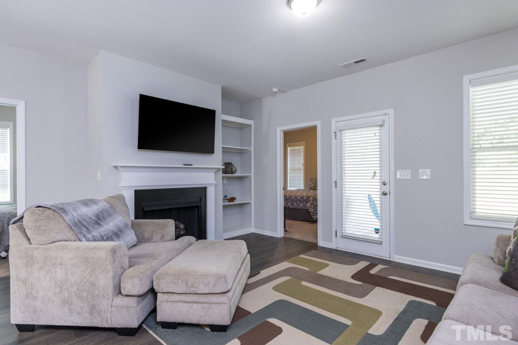 228 Cullen Ct, Clayton, NC 27520 Raleigh Realty