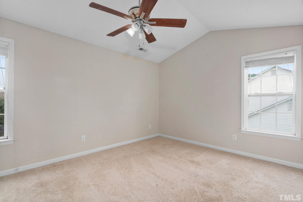 113 Breezewood Ln Clayton, NC 27520