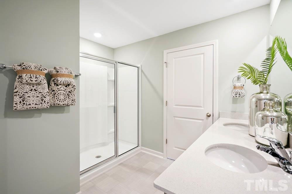 913 Broadlands Way Graham, NC 27253