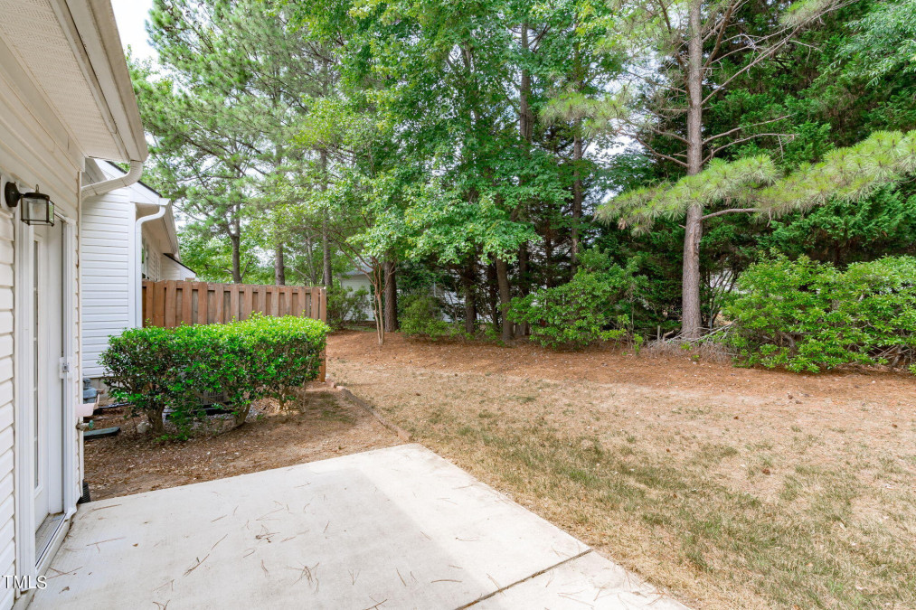 103 Uplands Creek Dr Cary, NC 27519