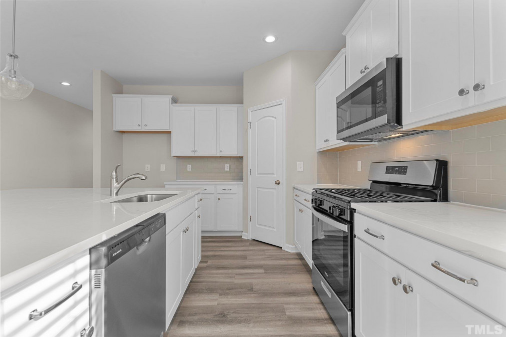 1121 Shadow Shade Dr Wake Forest, NC 27587