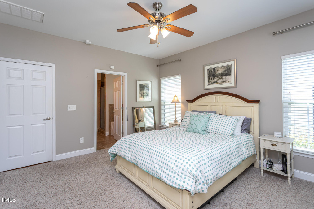 3827 Heritage Spring Circle Cir Wake Forest, NC 27587