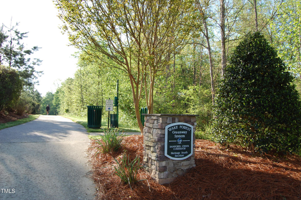 3827 Heritage Spring Circle Cir Wake Forest, NC 27587