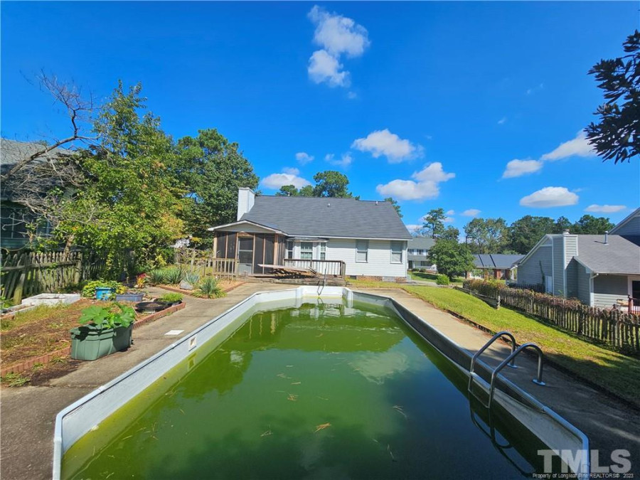 6781 Saint Julian Way Dr Fayetteville, NC 28314