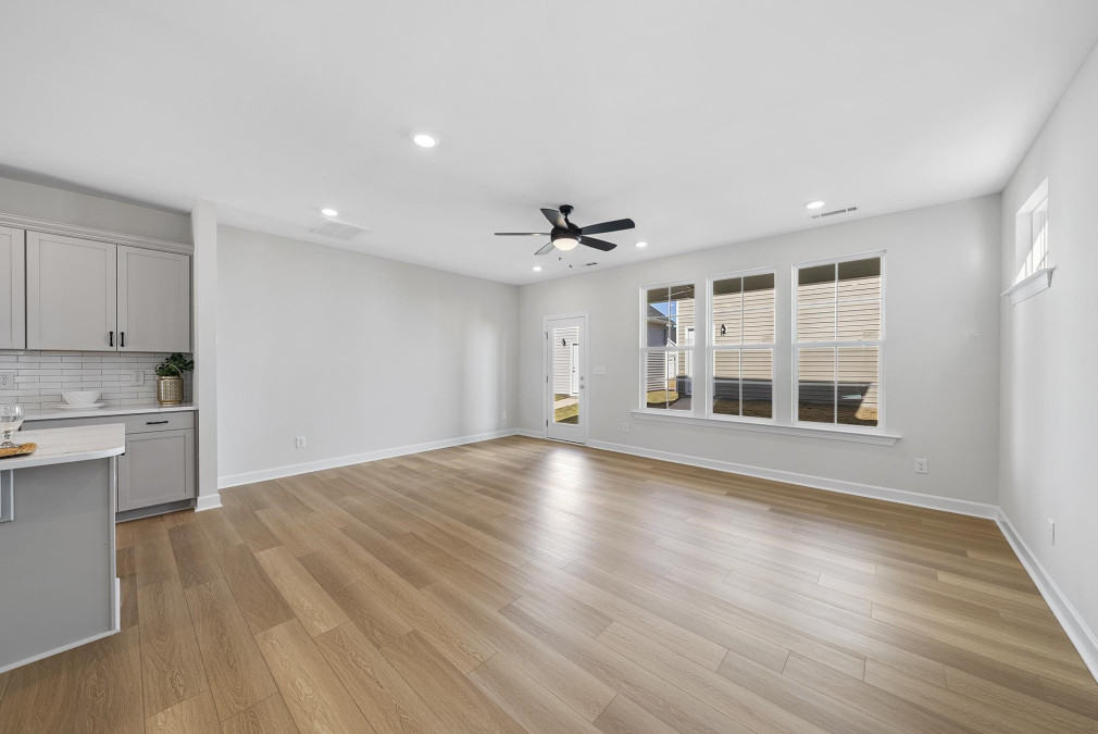 272 Pansy Pk, Clayton, NC 27520 Raleigh Realty