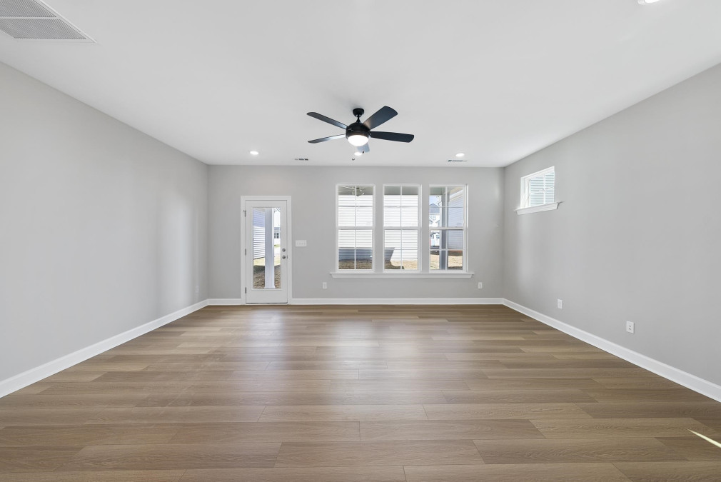 272 Pansy Pk, Clayton, NC 27520 Raleigh Realty