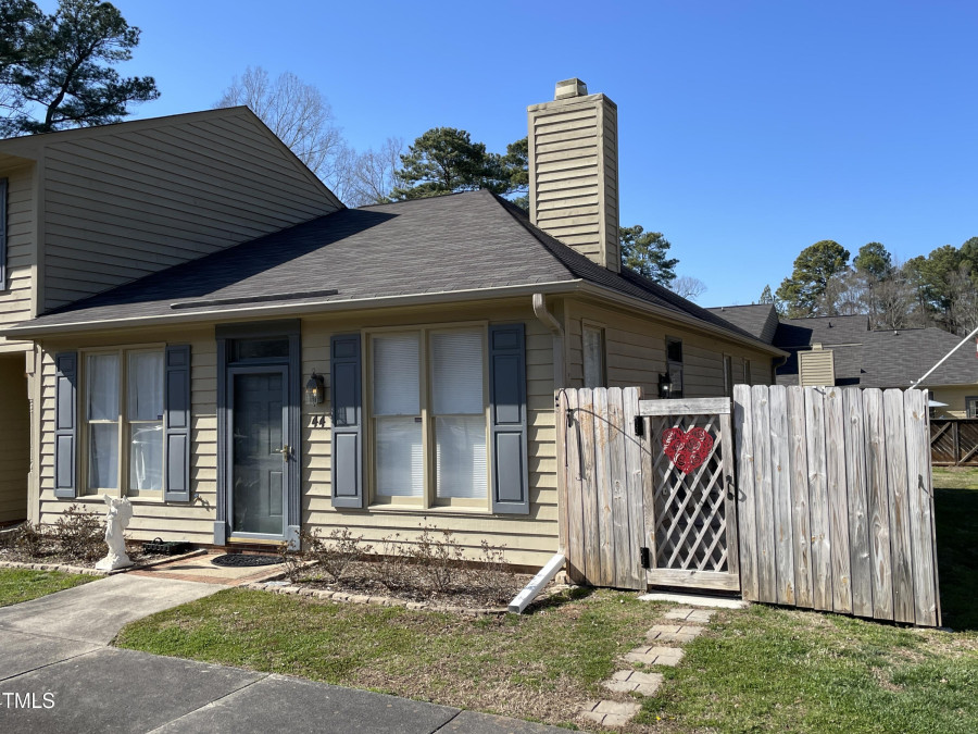 44 Stonewall Way, Durham, NC 27704 Raleigh Realty