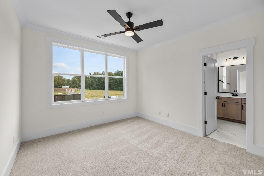 30 Carnation Rd Youngsville, NC 27596