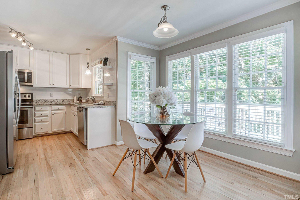 305 Cary Pines Dr Cary, NC 27513