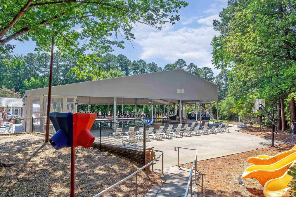 305 Cary Pines Dr Cary, NC 27513