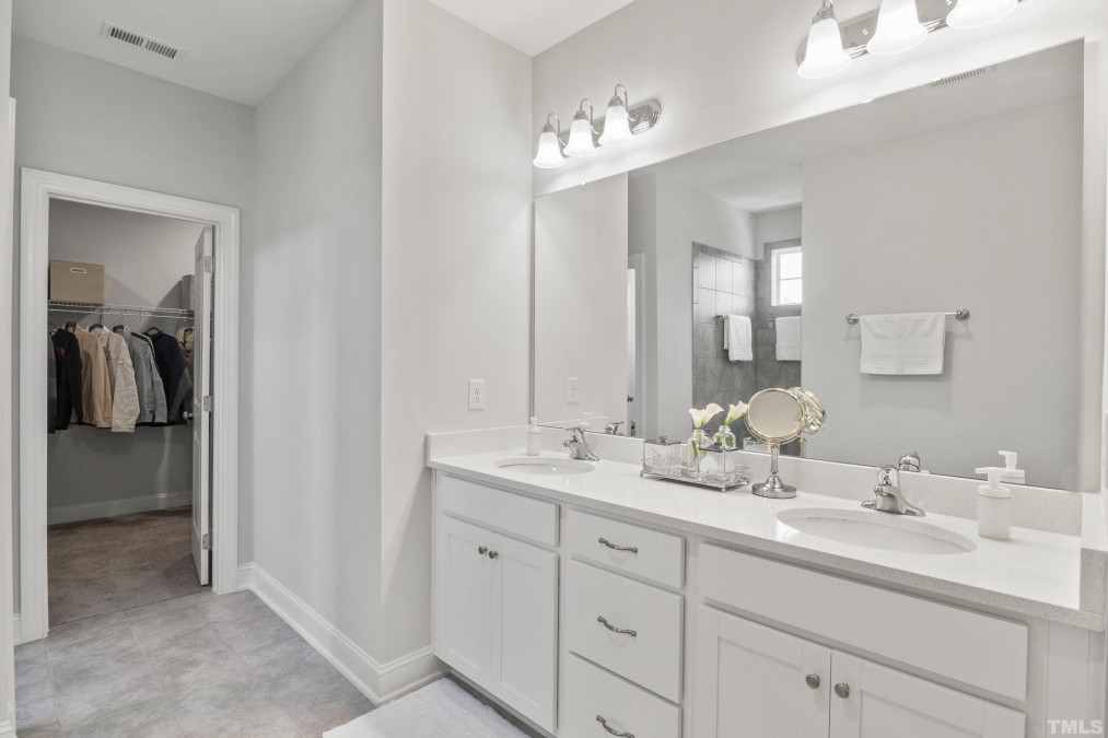 61 Winding Creek Loop Chapel Hill, NC 27517