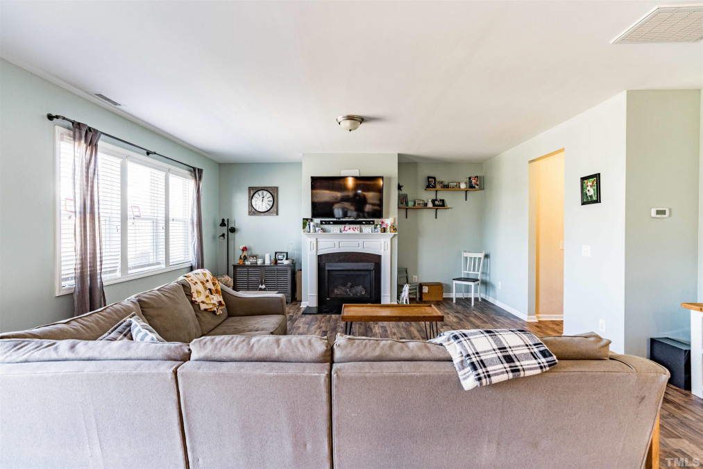 332 Tuscan Ridge Way, Clayton, NC 27527 Raleigh Realty