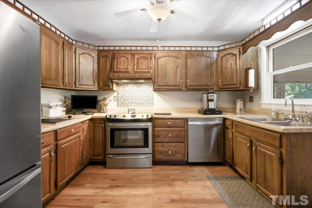 21 Camellia Dr Smithfield, NC 27577