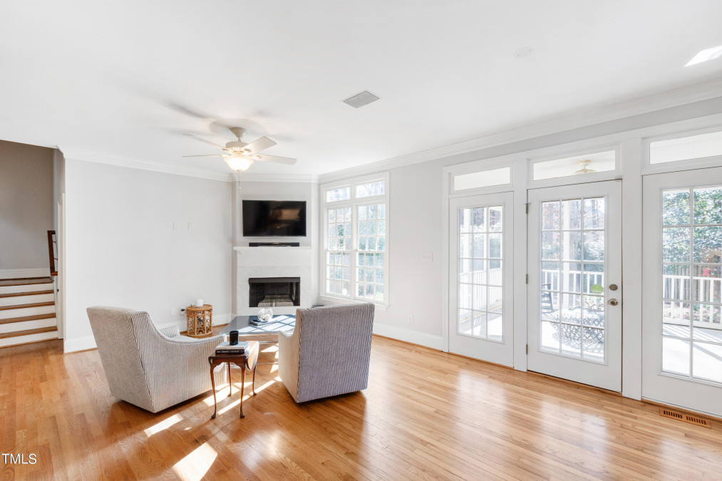 1109 Currituck Dr, Raleigh, NC 27609 Raleigh Realty