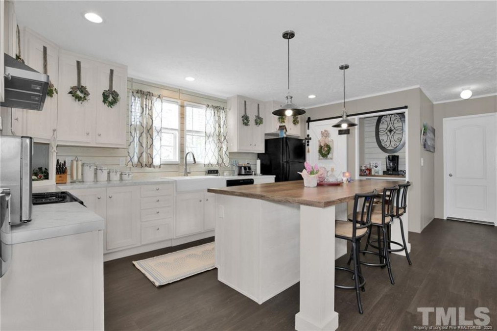 459 Mason Hill Ln Lillington, NC 27546